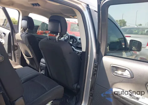 2019 Dodge Journey Se from USA, damaged, VIN 3C4PDCBB8KT687236